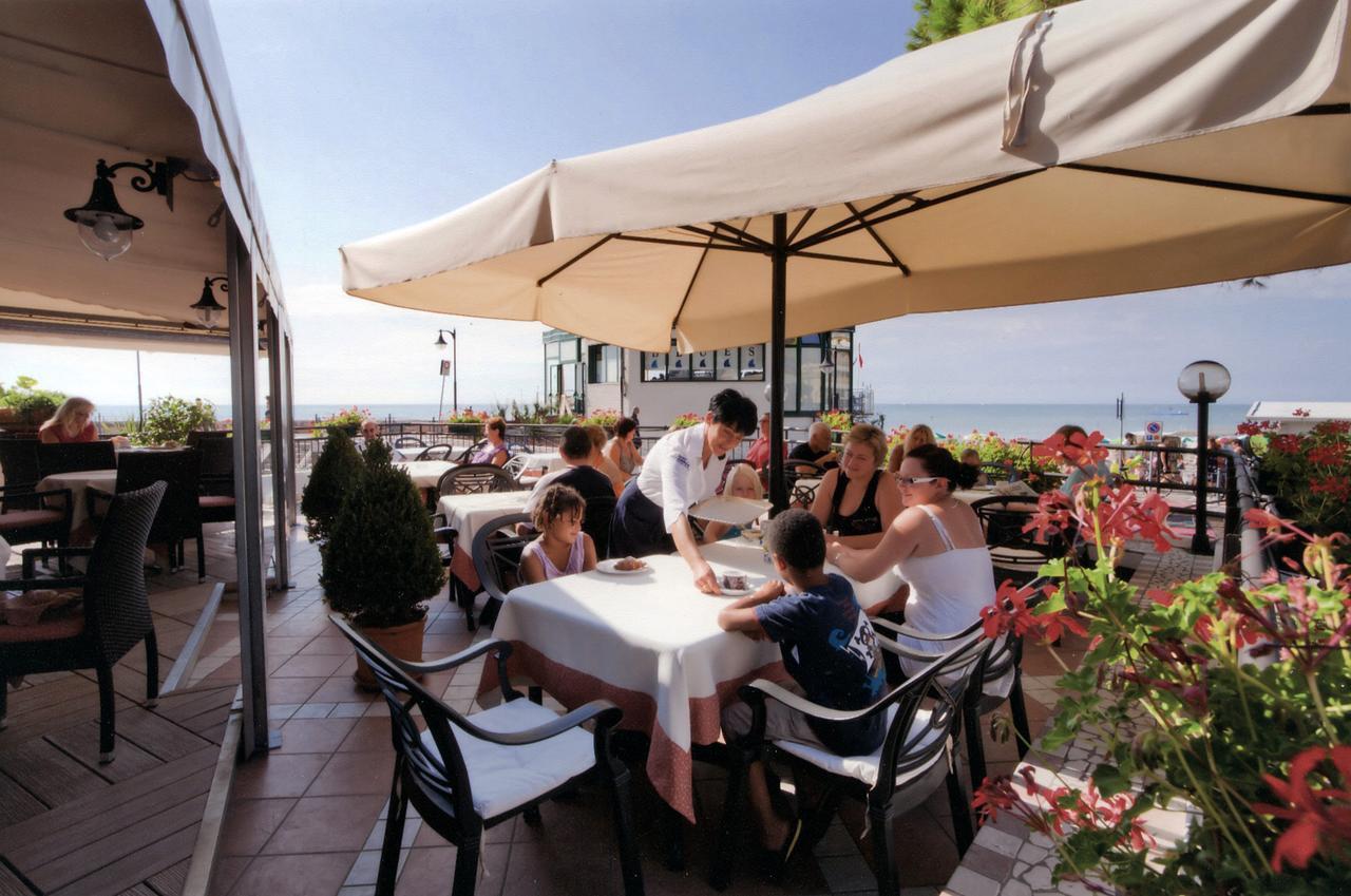 קאורלה Hotel Adria Sul Mare מראה חיצוני תמונה