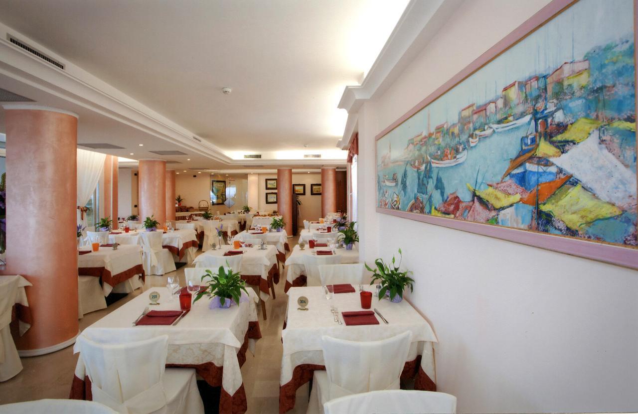 קאורלה Hotel Adria Sul Mare מראה חיצוני תמונה