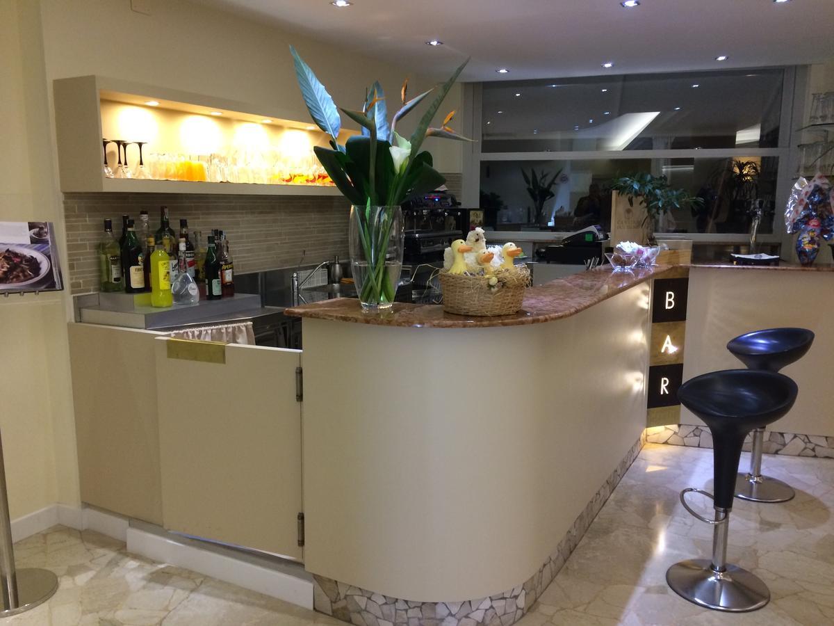 קאורלה Hotel Adria Sul Mare מראה חיצוני תמונה