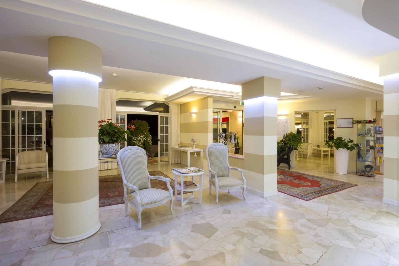 קאורלה Hotel Adria Sul Mare מראה חיצוני תמונה
