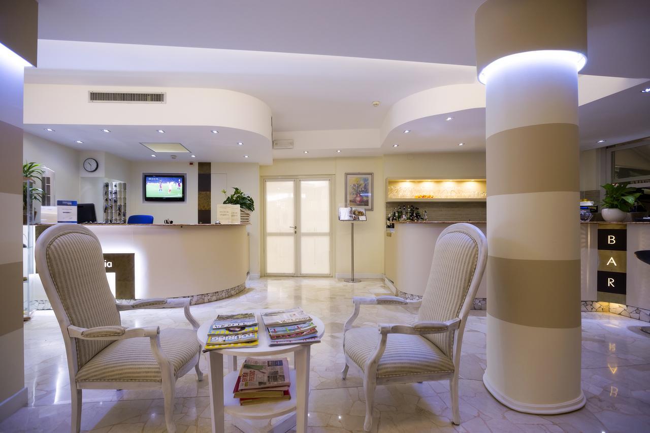 קאורלה Hotel Adria Sul Mare מראה חיצוני תמונה
