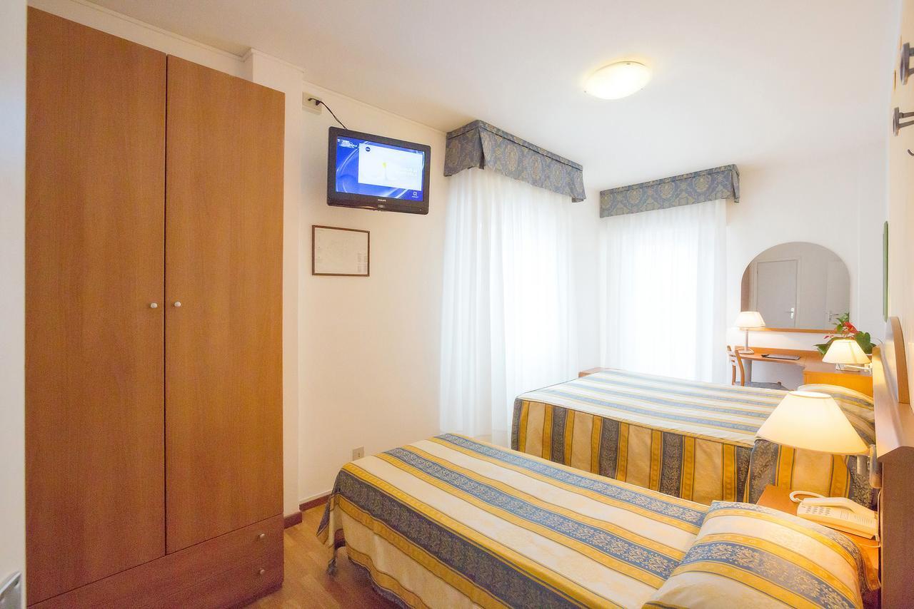 קאורלה Hotel Adria Sul Mare מראה חיצוני תמונה